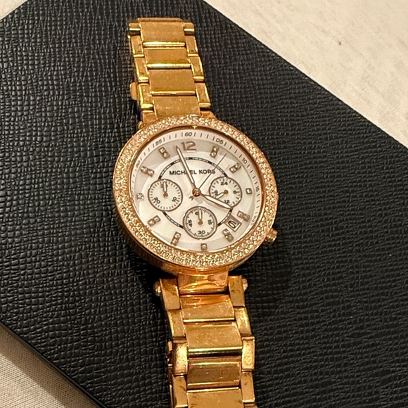 Michael Kors Radiant Rose Gold Women\'s Watch